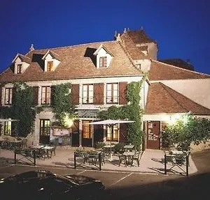 ** Hotel Logis La Garissade Francia
