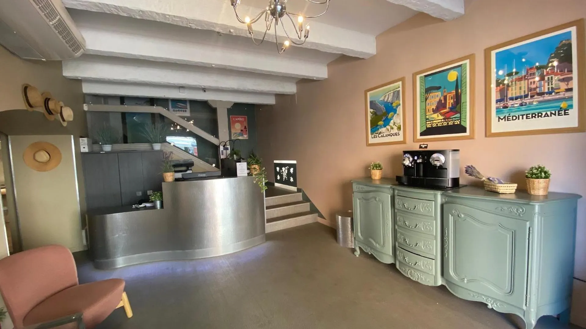 The Originals Boutique, Hotel Cassitel, Cassis 2*,  Franciaország